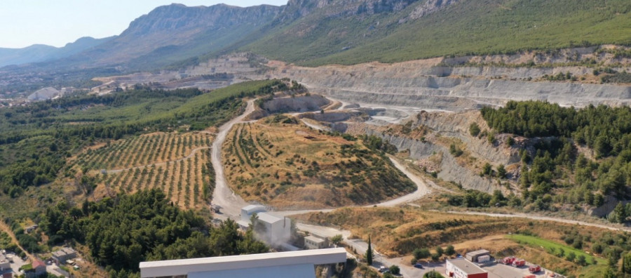 Cemex cultivos olivos croacia oleo310125